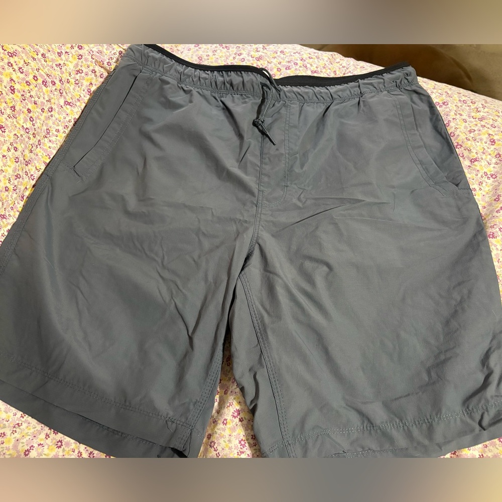 Men’s shorts